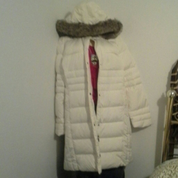 DOWN PARKA  3/4 LENGTH DETACHABLE HOOD FAUX FUR
