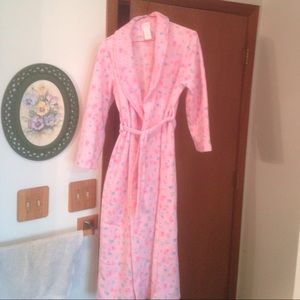 Pink flower bath robe
