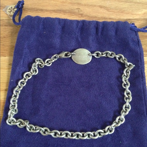 Return to Tiffany Oval Tag Choker