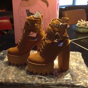 Jeffrey Campbell Shoes