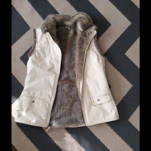 Cozy reversible gap vest