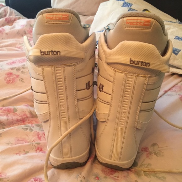 *****SOLD******* - Picture 2 of 4