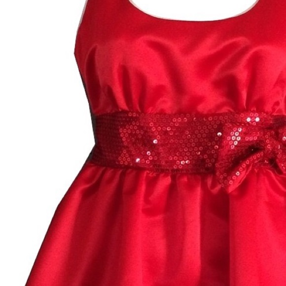 Pretty red dress by Sparks size 9 Prom - Picture 2 of 3