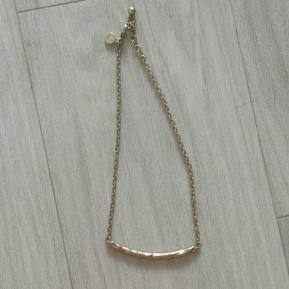 Fau gold necklace