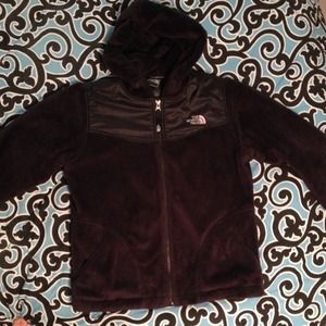 Girls fleece North Face Jacket, black.