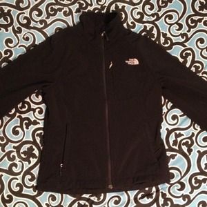 Women's Black North Face, APEX. Small.