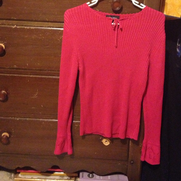 Red knit sweater peekaboo closure with string