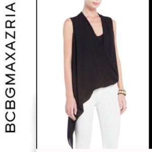 🎉HP🎉BCBG MaxAzria Asymmetrical Drape Top