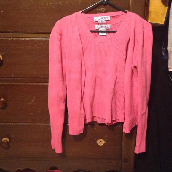 Bubblegum pink sweater set