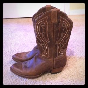 Ariat cowboy boots