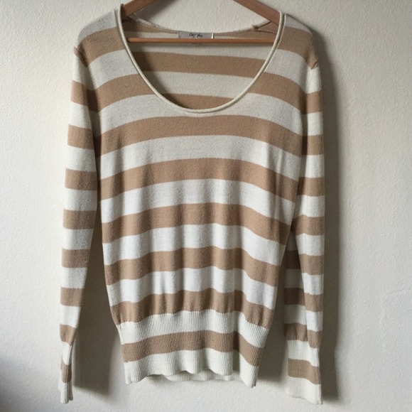 Old Navy Sweater