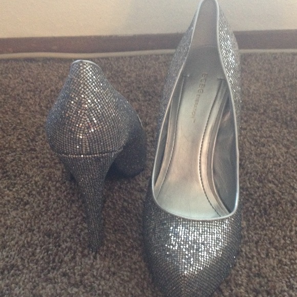 HIGH heels