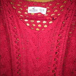 🚫🚫🚫BUNDLED🚫🚫🚫Red Hollister sweater