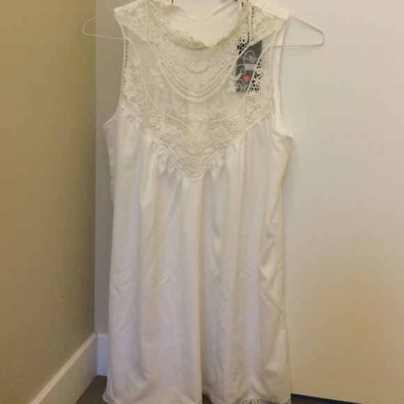White/cream Lacey dress Small
