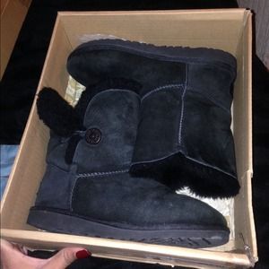 Bailey button Black suede uggs.