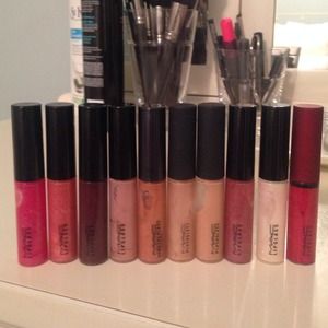 Mac lip bundle!!