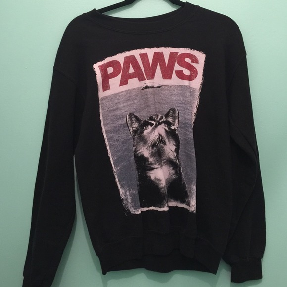 Paws sweater