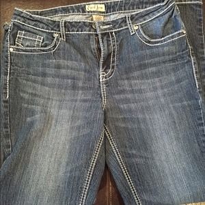 Size 12 Earl Jeans Excellent Condition!!!