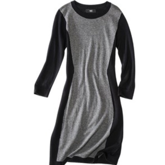 ⭐️SOLD in bundle ⭐️Black and Grey Sweater Dress