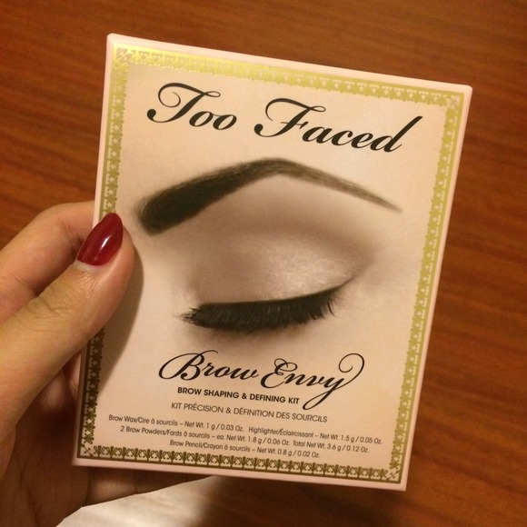 Too faced brow envy set