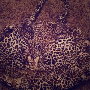 leopard/animal print bag