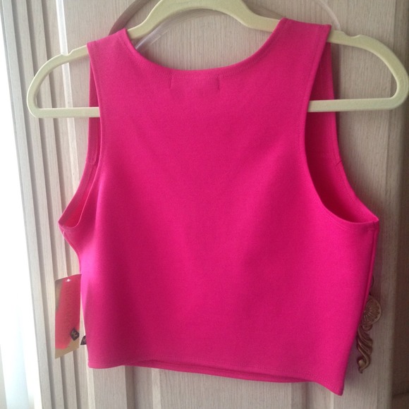 NEW! NICKI MINAJ Crop Top - Picture 3 of 6