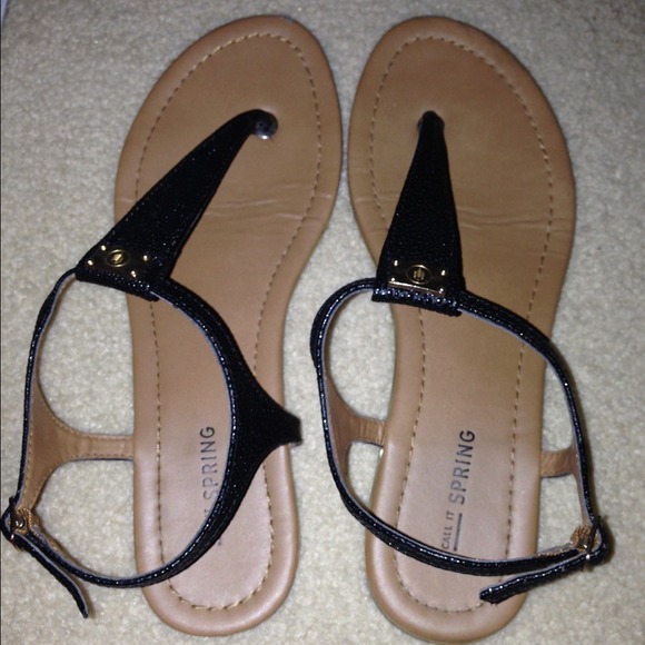 Size 8 1/2 Black Sandals
