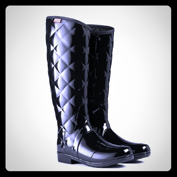 ISO HUNTER BLACK GLOSS QUILTED SIZE 8 LADIES