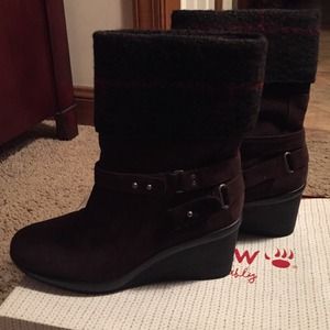 9 West Women's Boots...New