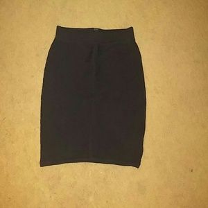 High waisted fitted skirt