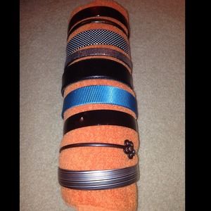 9 headbands.. Worn twice