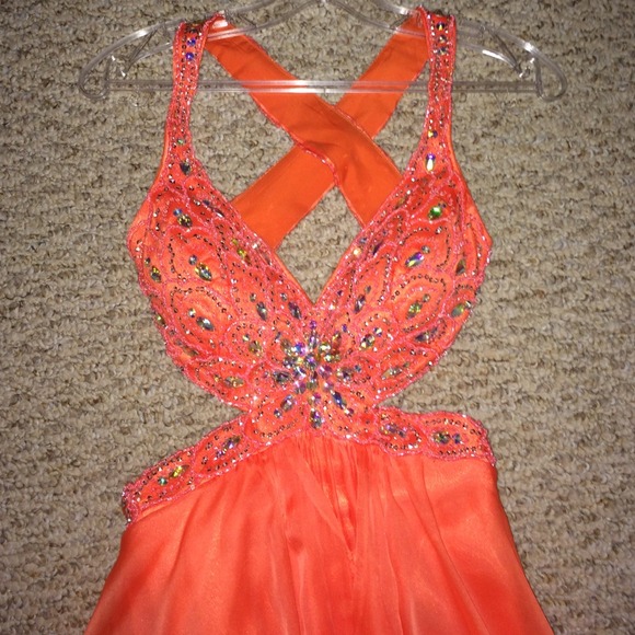 Coral/Orange Prom Dress - Picture 4 of 4