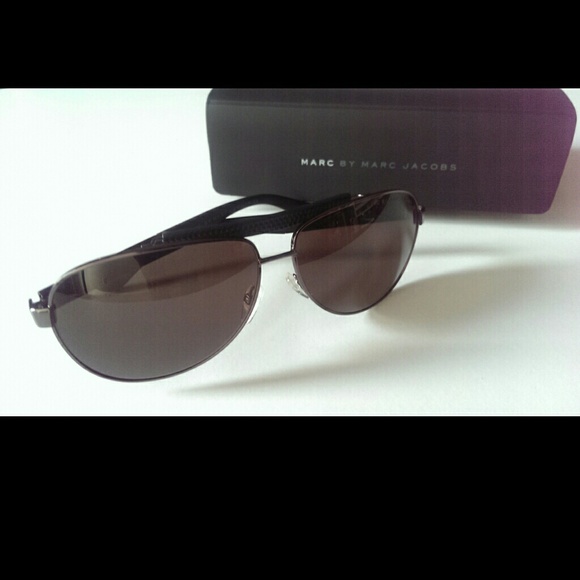 New! Marc by Marc Jacobs Gunmetal Metal Aviator