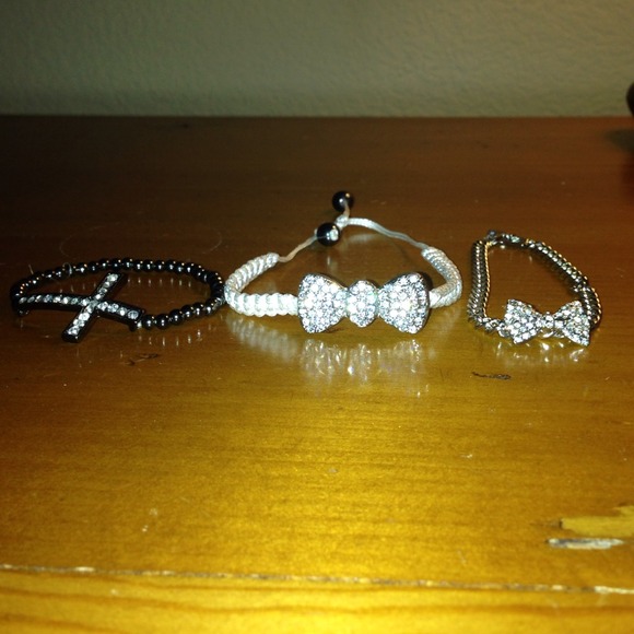 ❌TRADED❌3 bracelets