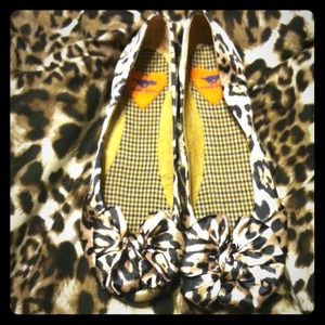 Rocket dog cheetah flats
