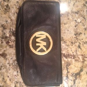 Michael Kors Clutch