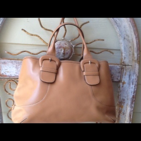 Cole Haan Caramel  fantastic Condition