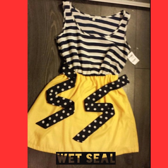 NWT Wet Seal Pattern Blocked Dress!