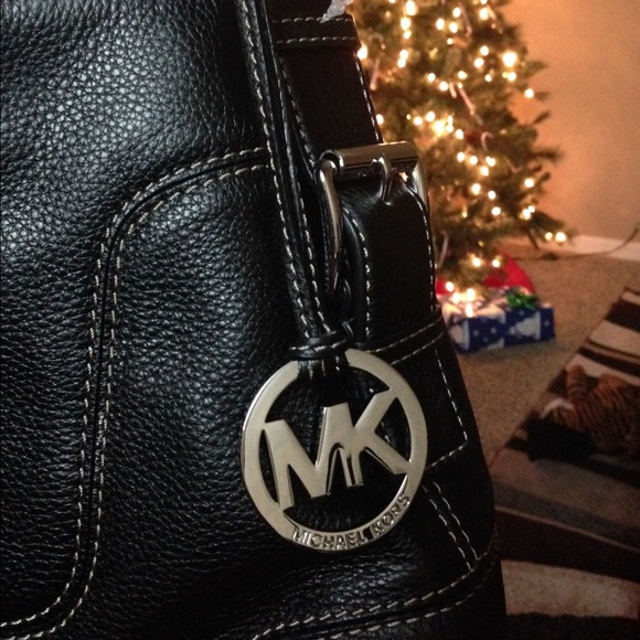 Large Michael Kors shoulder bag