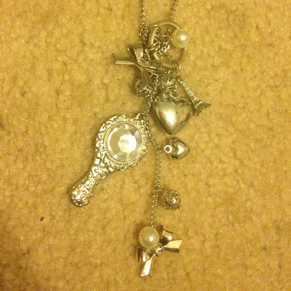 Necklace with charms - Picture 2 of 2