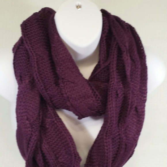Infinty Knit Scarf Purple