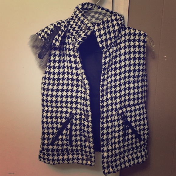 Houndstooth Vest