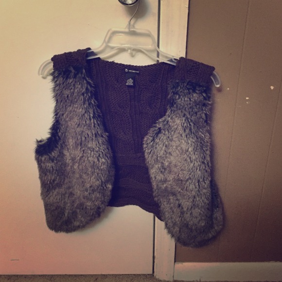 Fur sweater vest