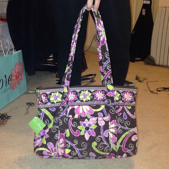 Vera Bradley Betsy style purse