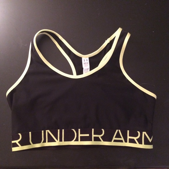 Black and green Under armor sports bra