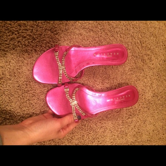 Kenneth Cole Reaction Pink Rhinestone Heels Size 5