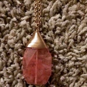 Pendant necklace