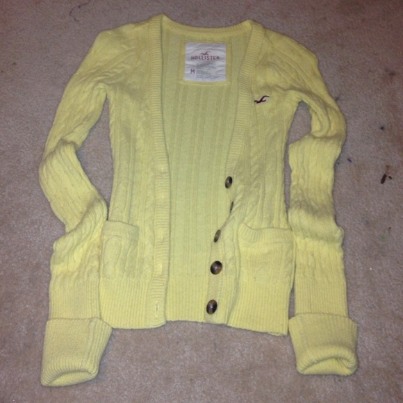 Hollister cardigan