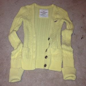 Hollister cardigan