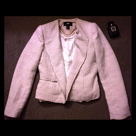 Pretty gray H&M blazer! 💖💄
